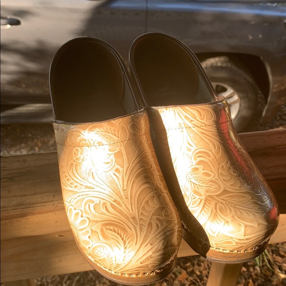 Dansko size 39. Like New